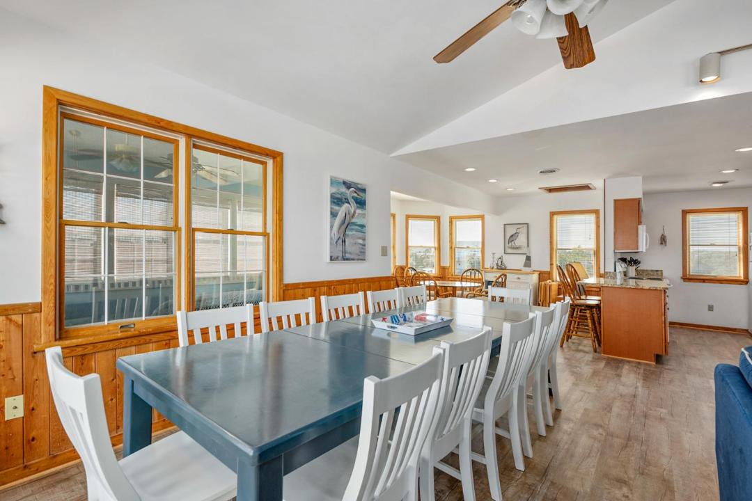 Photo of Livingroom in Whalehead Beach