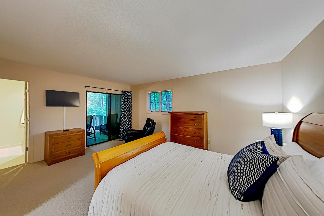 Photo of Bedroom in Lake Lure
