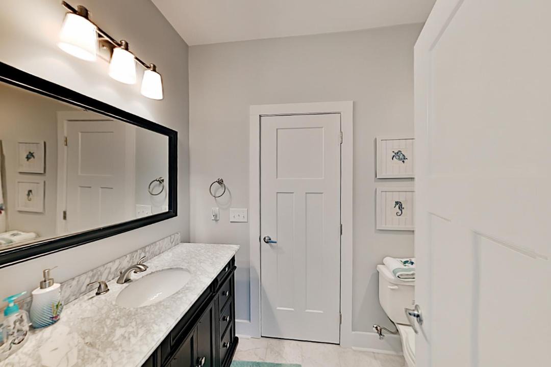 Photo of Bathroom in Tranquil Harbour