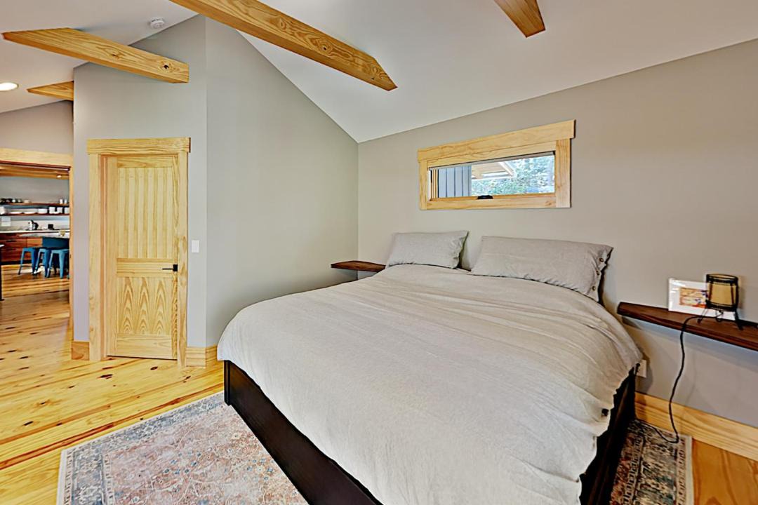 Photo of Bedroom in Pisgah Forest