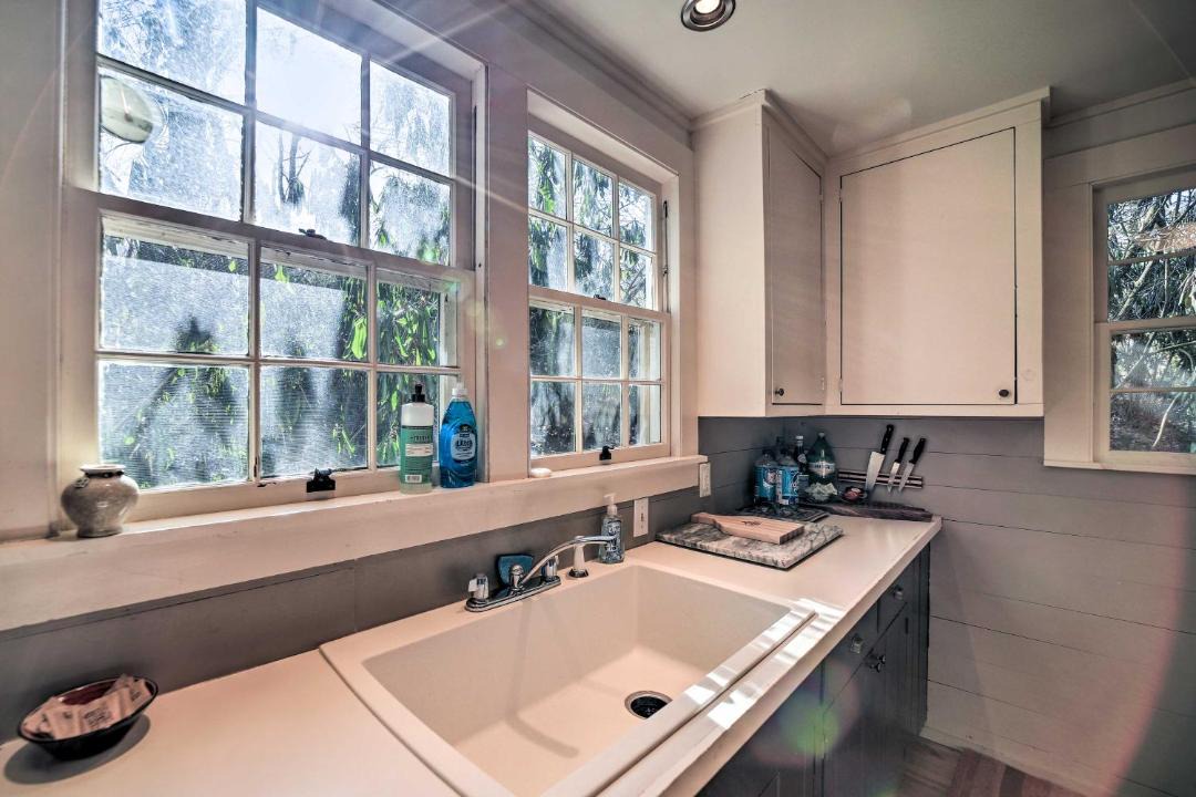 Photo of Bathroom in Mirror Lake
