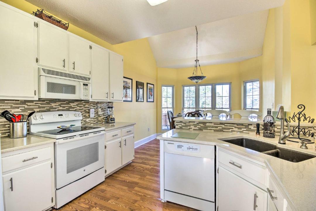 Photo of Kitchen in Appling
