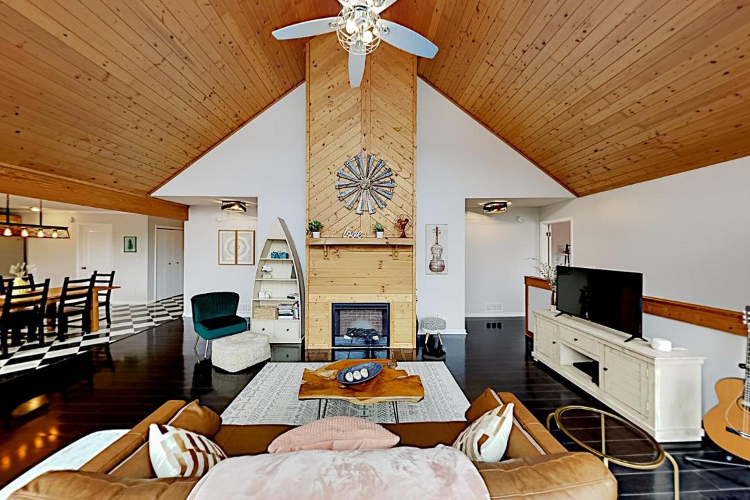 Photo of Livingroom in Leicester