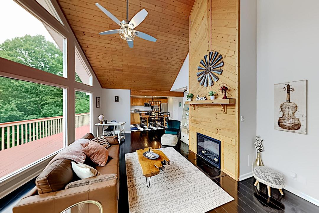 Photo of Livingroom in Leicester