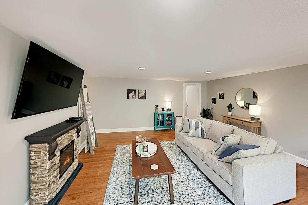 Photo of Livingroom in Hendersonville
