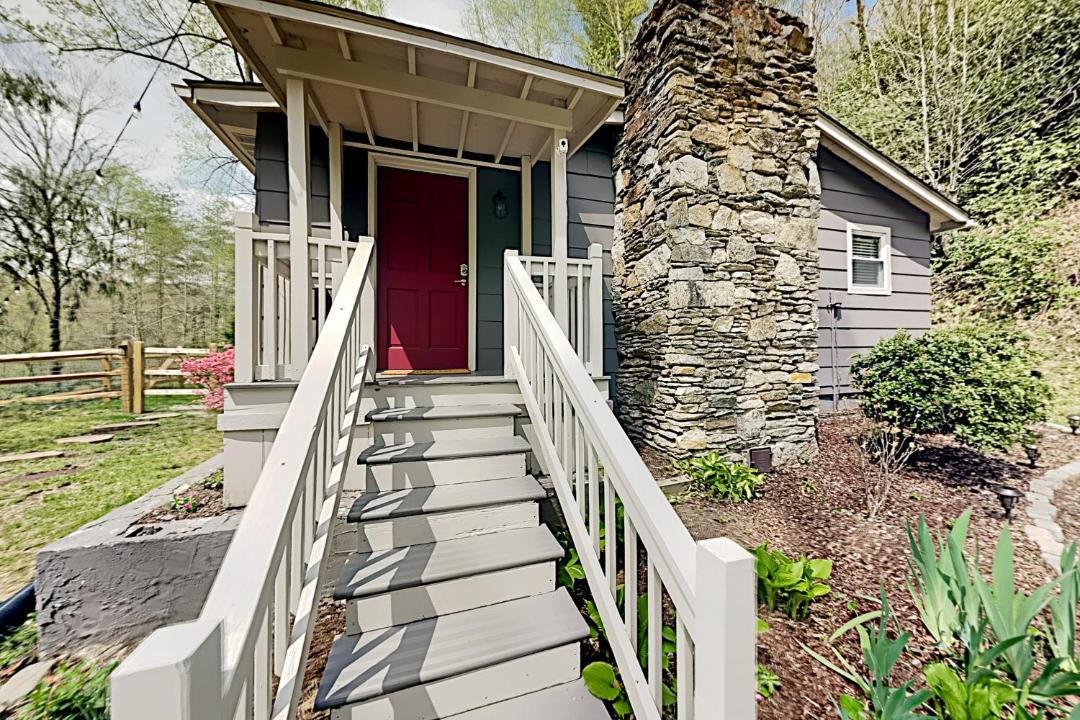 Photo of Buildings in Hendersonville