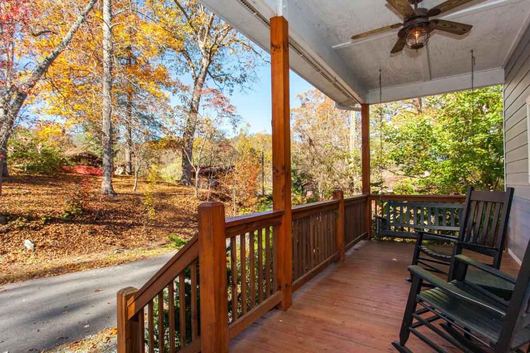 Photo of Patio Balcony in Lake Junaluska