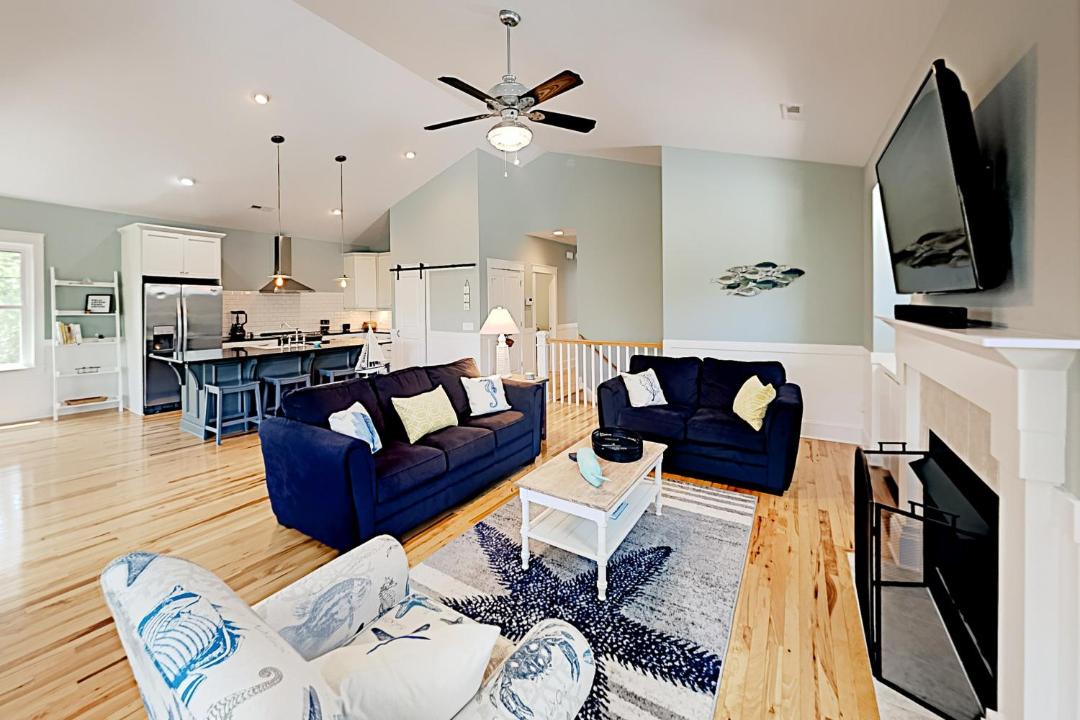 Photo of Livingroom in Wilmington Beach
