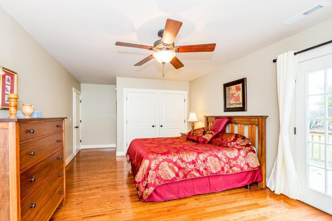 Photo of Bedroom in Black Mountain