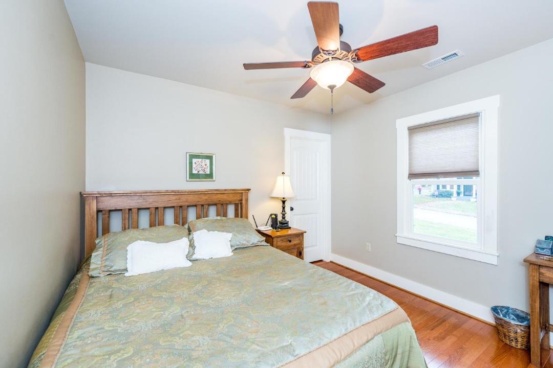 Photo of Bedroom in Black Mountain