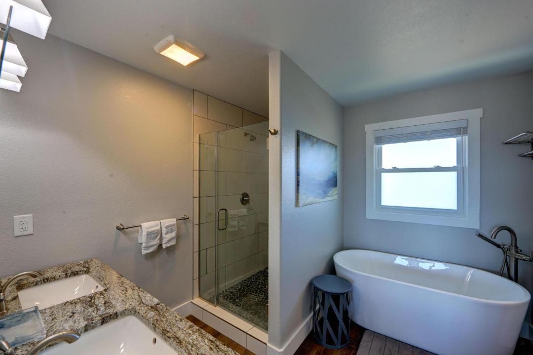 Photo of Bathroom in Salvo