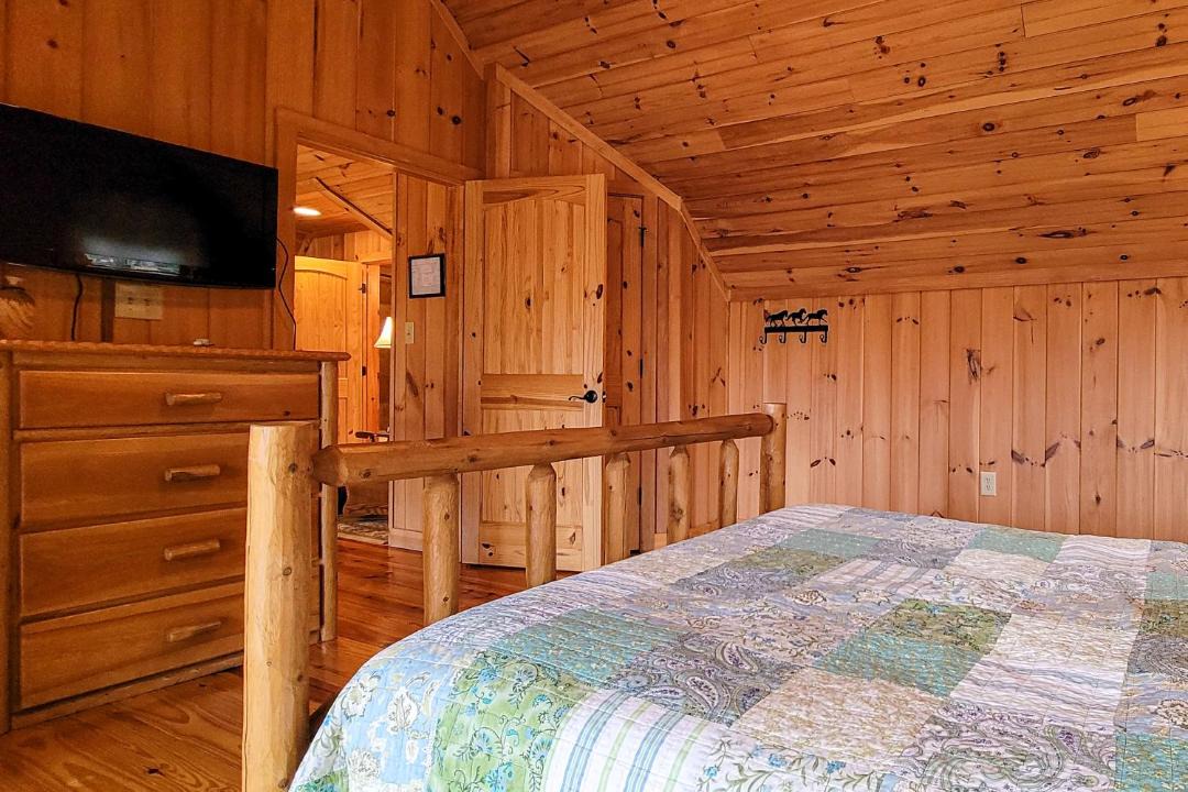 Photo of Bedroom in Lake Lure