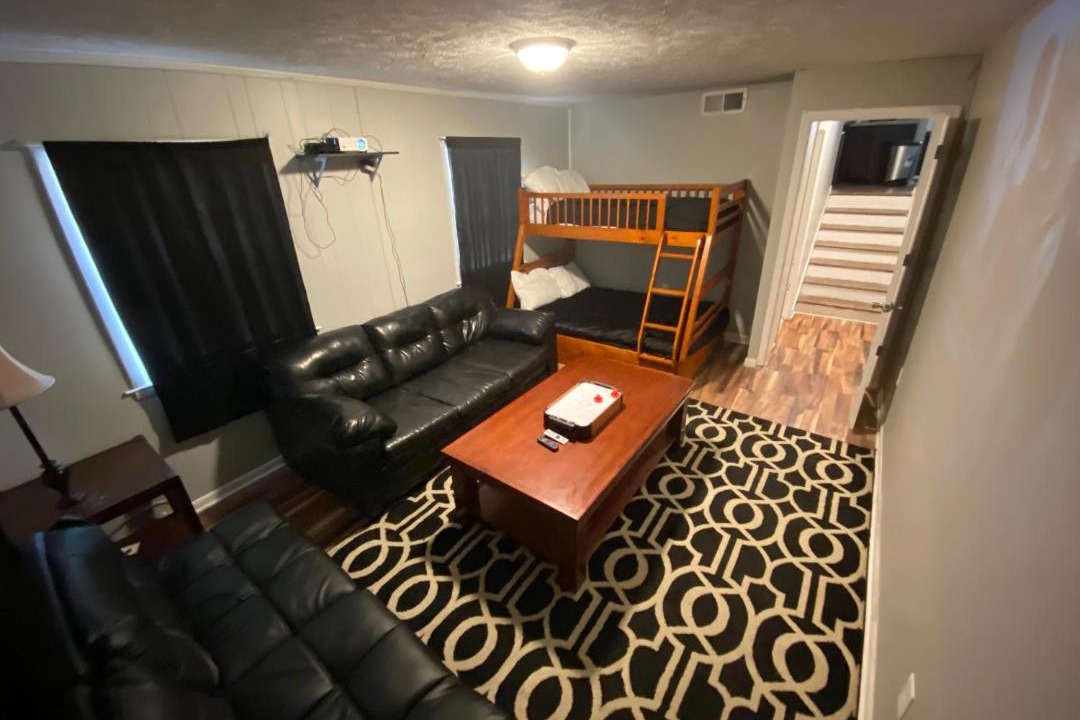 Photo of Livingroom in Terry Sanford