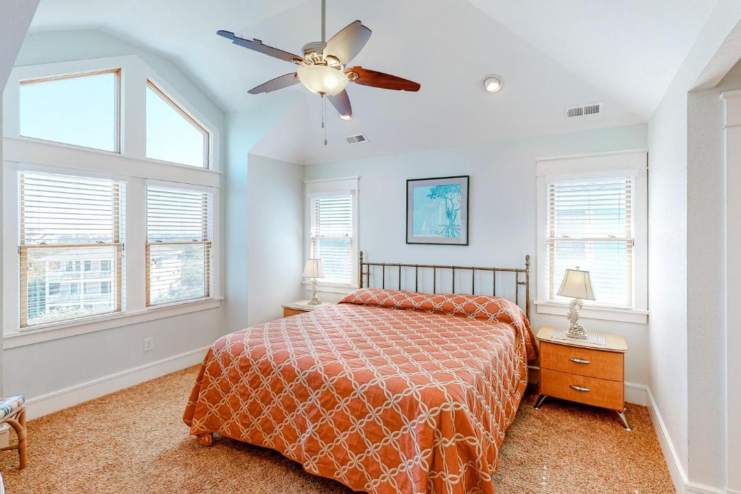 Photo of Bedroom in Avon