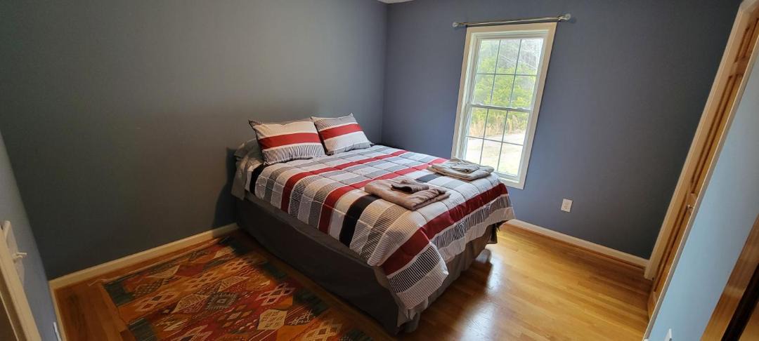 Photo of Bedroom in Lenoir