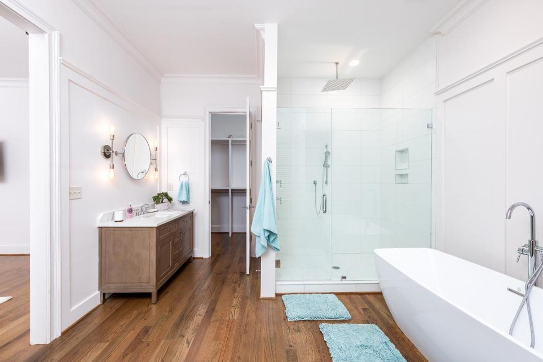 Photo of Bathroom in Oakhurst