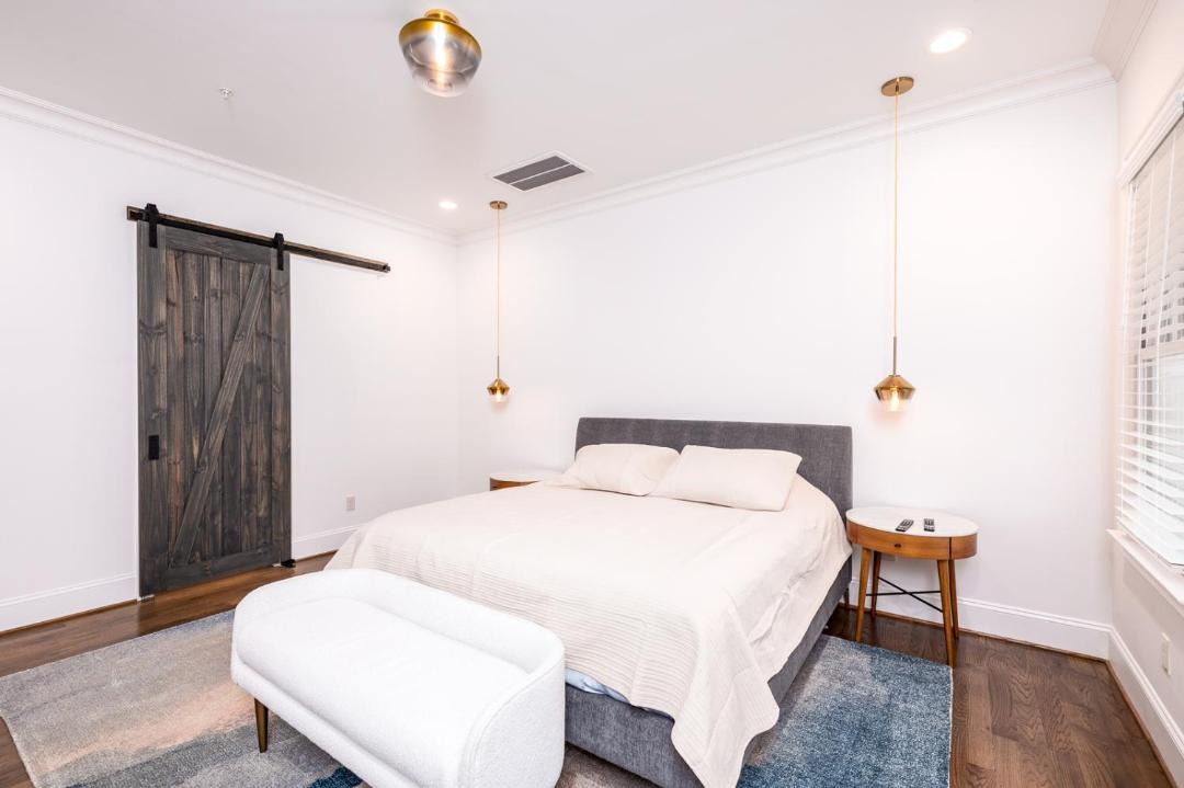 Photo of Bedroom in Oakhurst