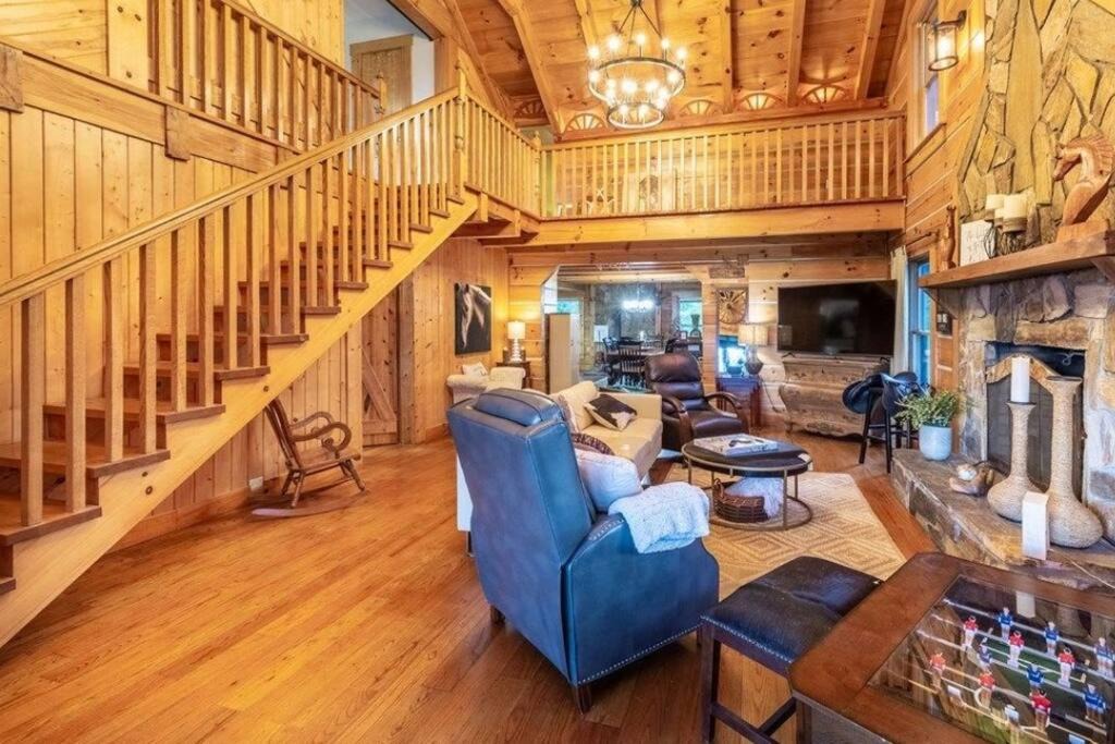 Photo of Others in Bryson City
