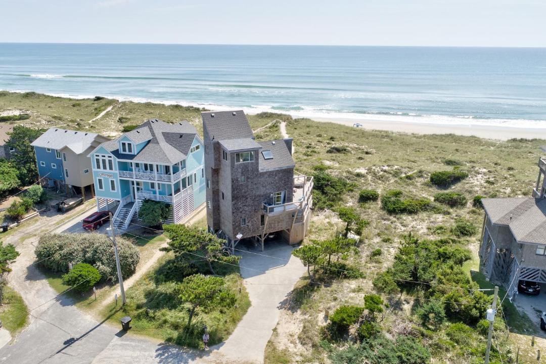Photo of Buildings in Hatteras