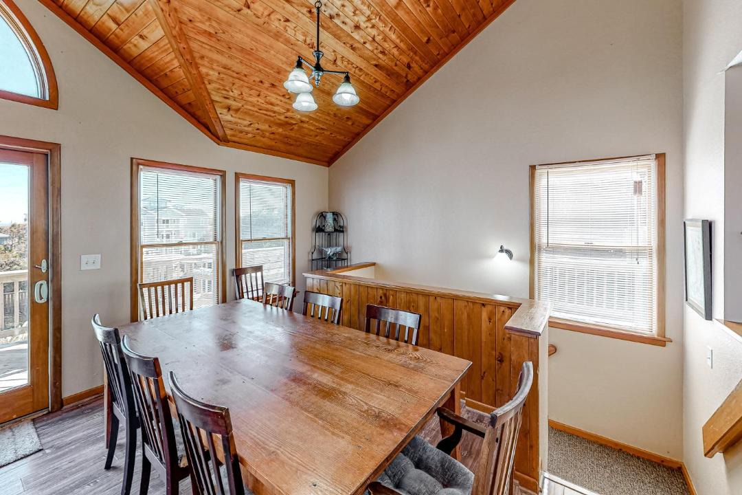 Photo of Livingroom in Whalehead Beach