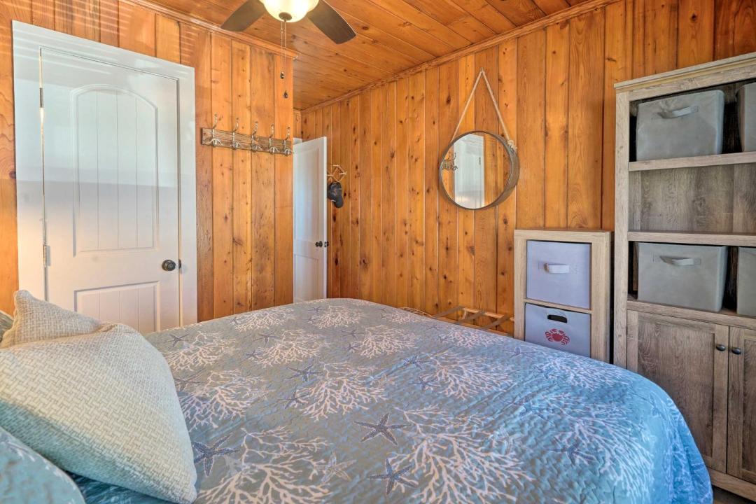 Photo of Bedroom in Surf City