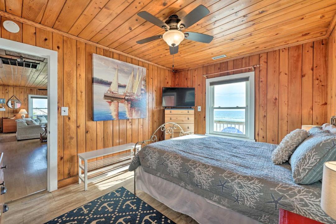 Photo of Bedroom in Surf City