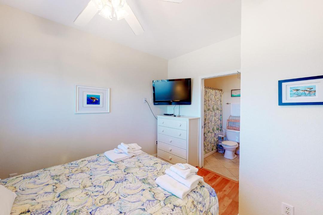 Photo of Bedroom in Hatteras