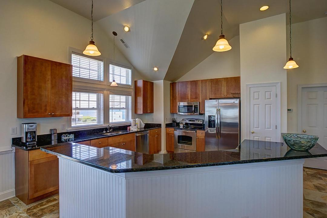 Photo of Kitchen in Wind Over Waves