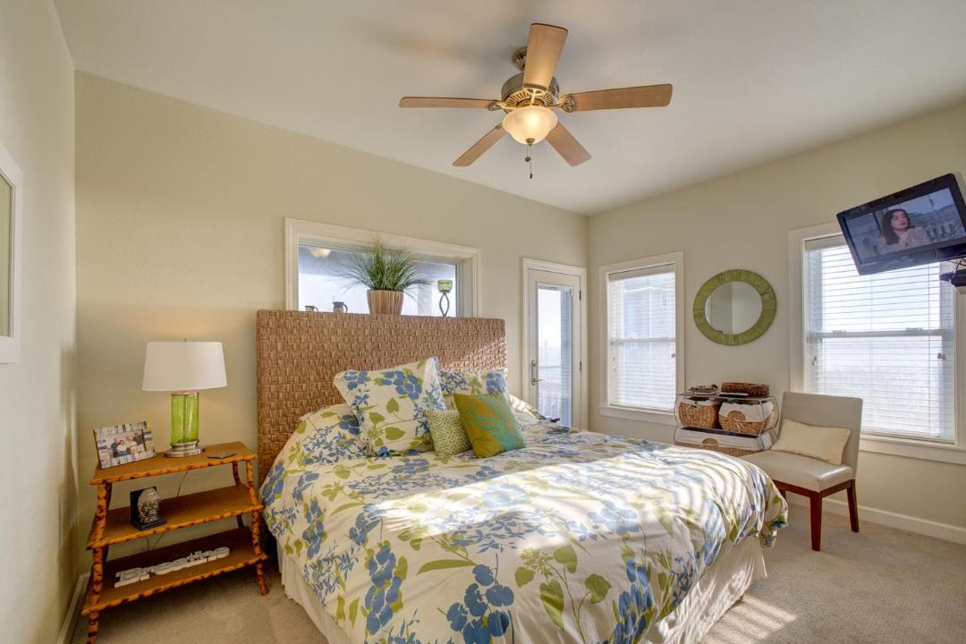 Photo of Bedroom in Rodanthe