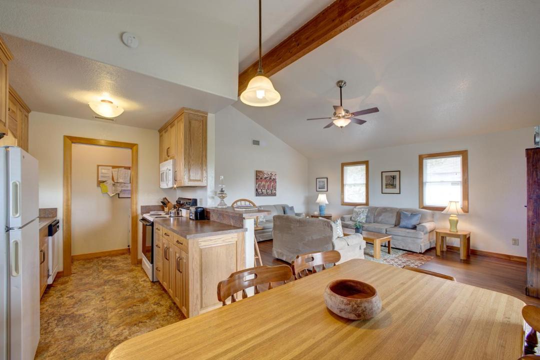 Photo of Kitchen in Brigands' Bay