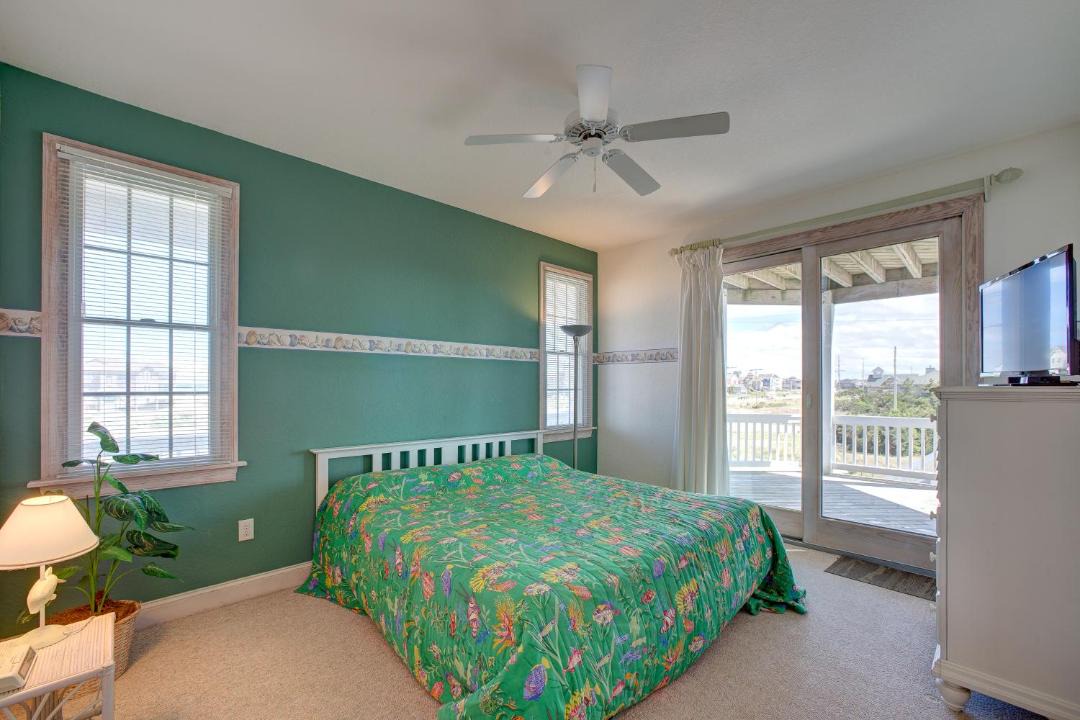 Photo of Bedroom in Rodanthe
