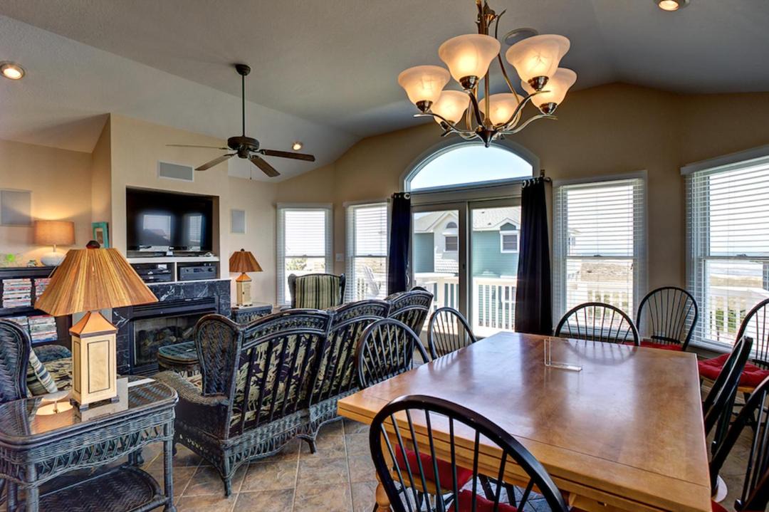 Photo of Livingroom in Avon