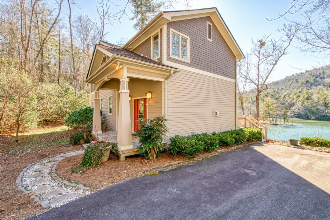Photo of Others in Lake Toxaway