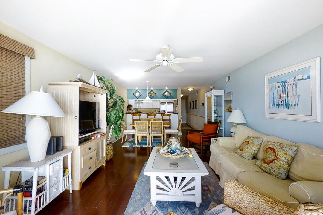 Photo of Others in Pine Knoll Shores