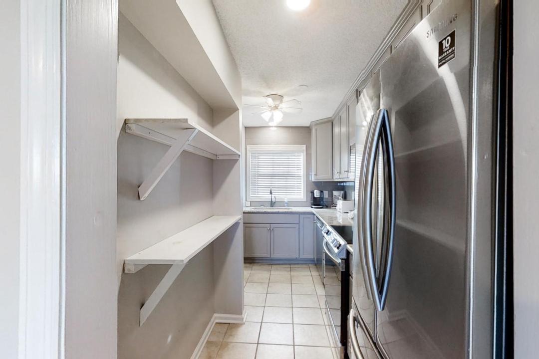 Photo of Kitchen in Pine Knoll Shores