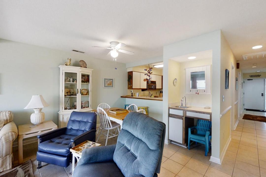 Photo of Others in Pine Knoll Shores