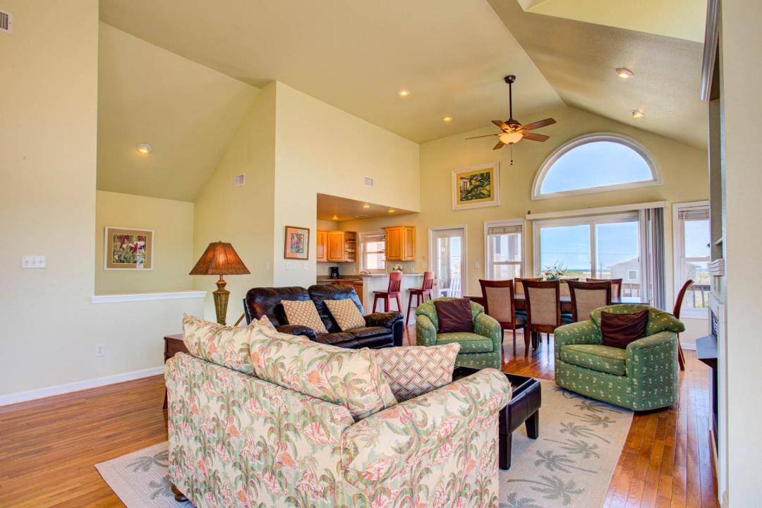 Photo of Livingroom in Kill Devil Hills