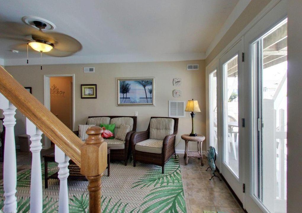 Photo of Livingroom in Holden Beach