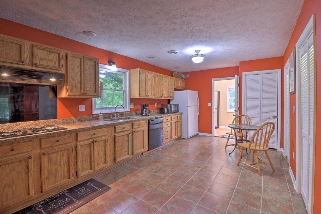 Photo of Kitchen in Hendersonville