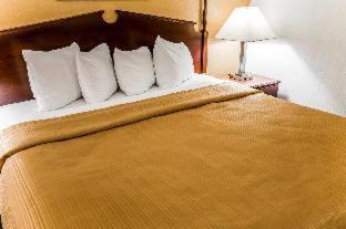 Photo of Bedroom in Cape Fear