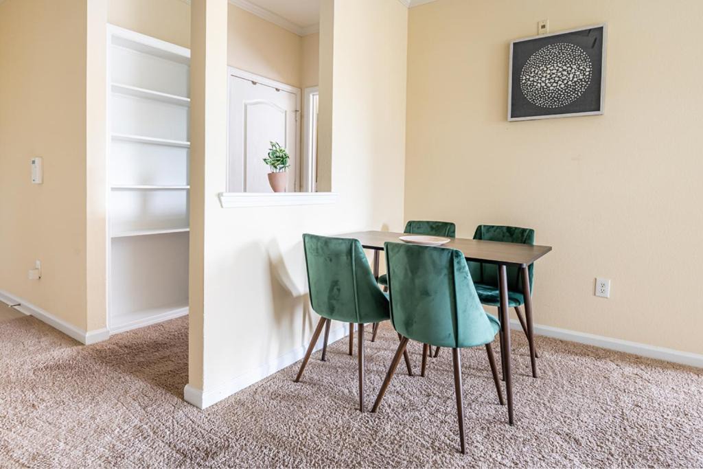Photo of Livingroom in Durham
