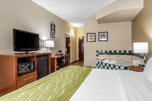 Photo of Bedroom in Skyland
