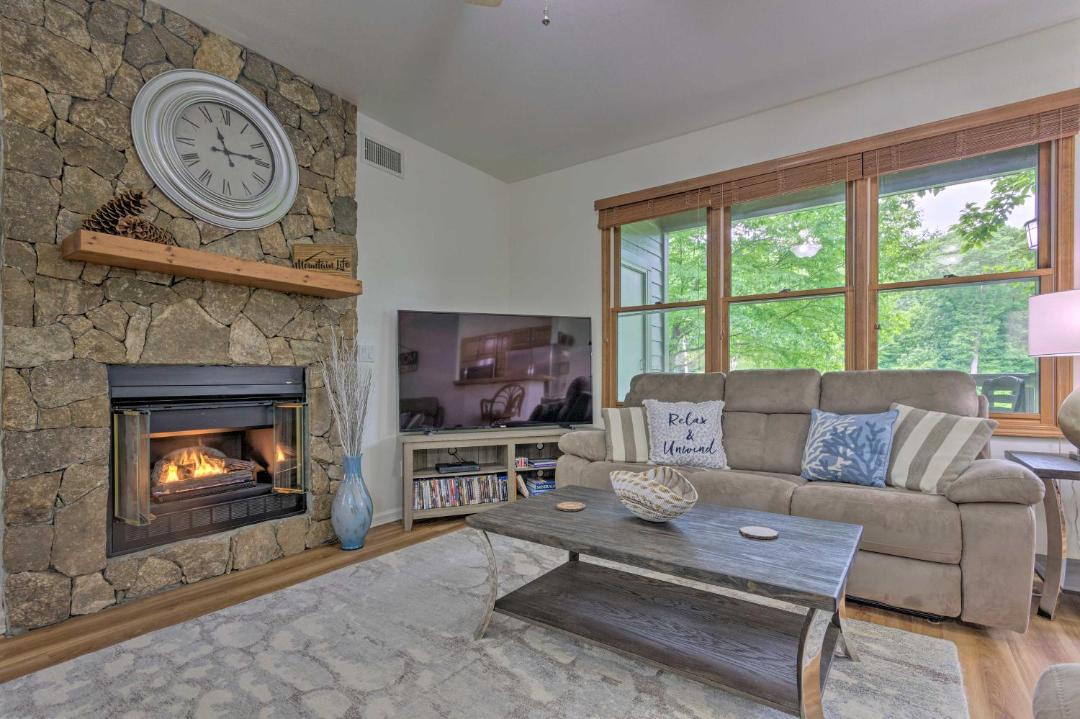 Photo of Livingroom in Mountain Air