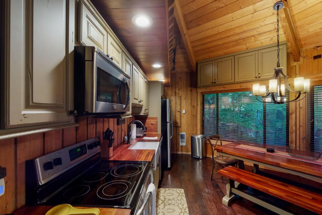 Photo of Kitchen in Beech Mountain