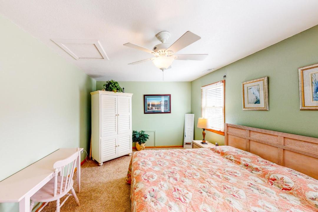 Photo of Bedroom in Avon