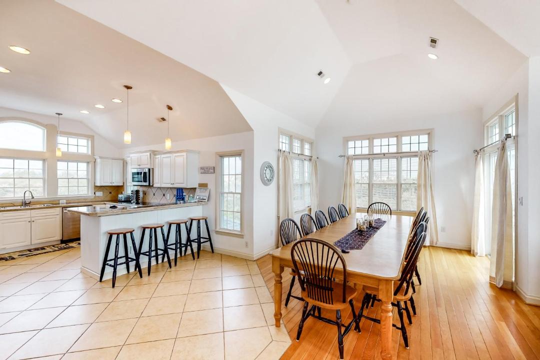Photo of Livingroom in Pine Island