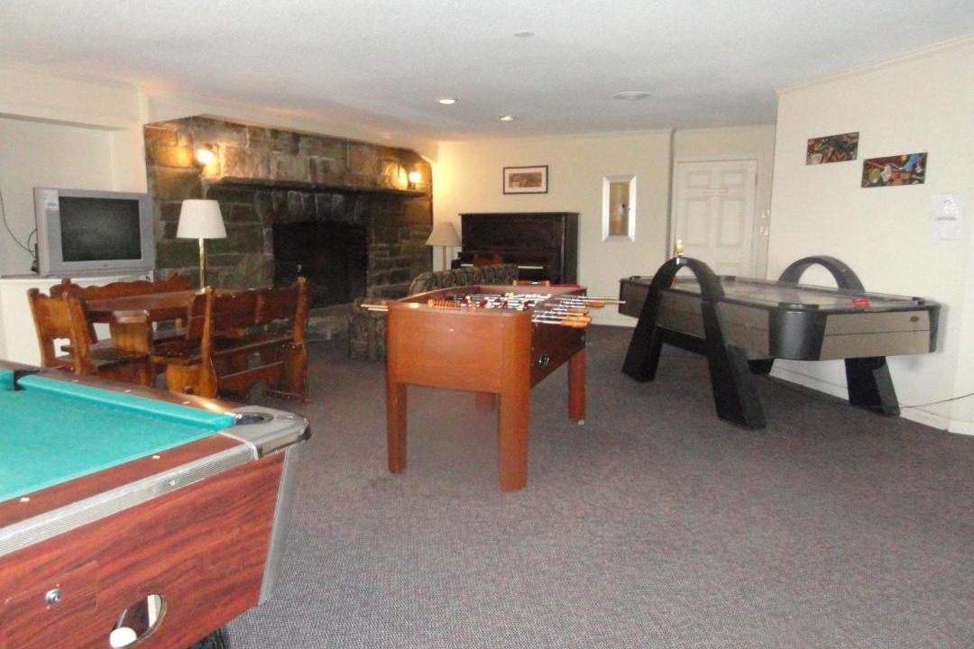 Photo of Others in Beech Mountain