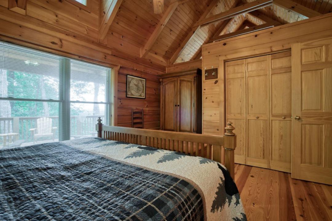 Photo of Bedroom in Lynn