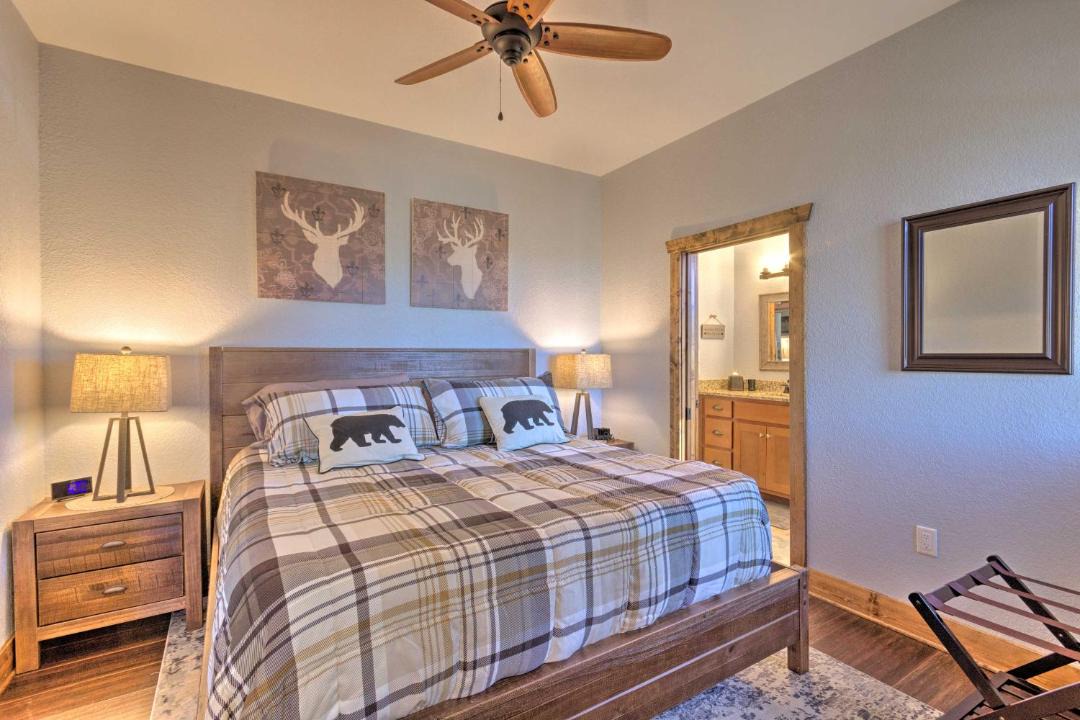 Photo of Bedroom in Tuckasegee