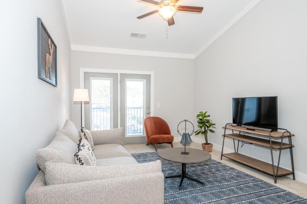 Photo of Livingroom in Morrisville